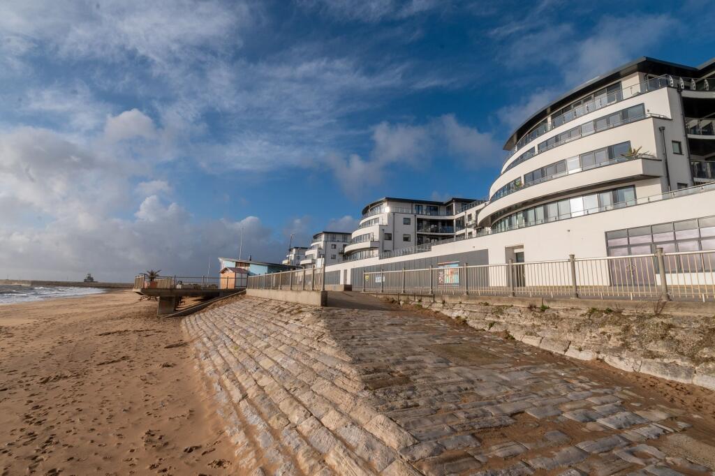 Additional property image - Beach Drive, Sea View, CT11
