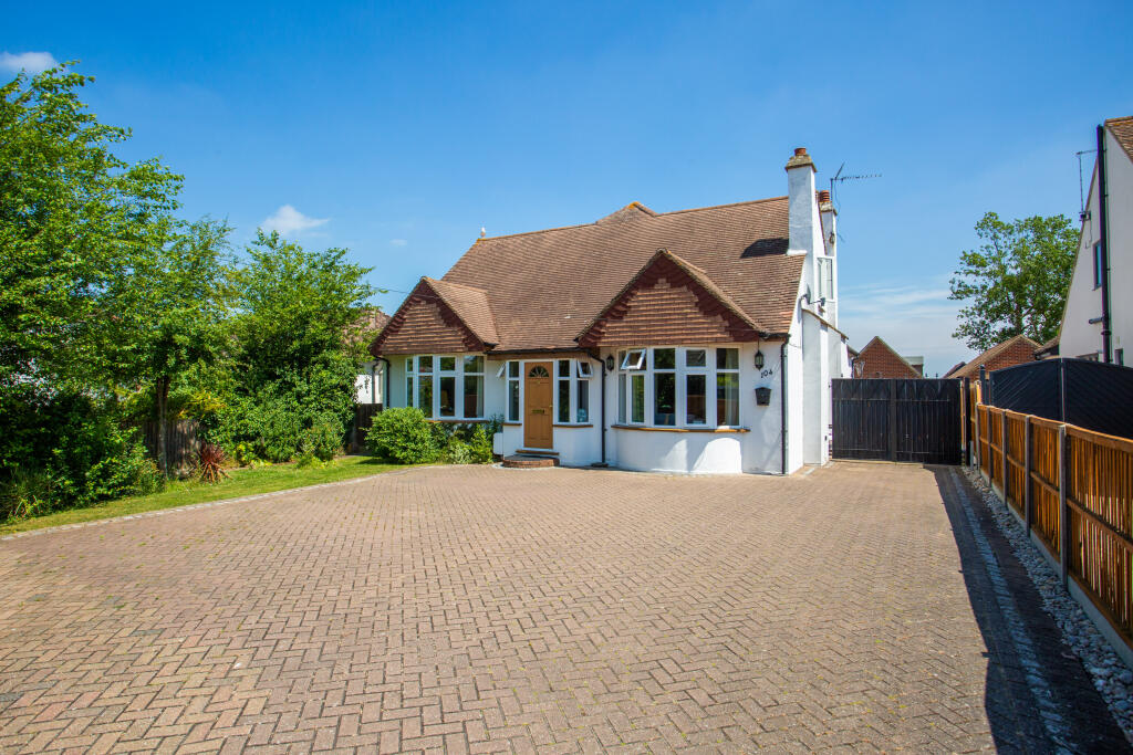 Main image of property: South Street, Whitstable, CT5