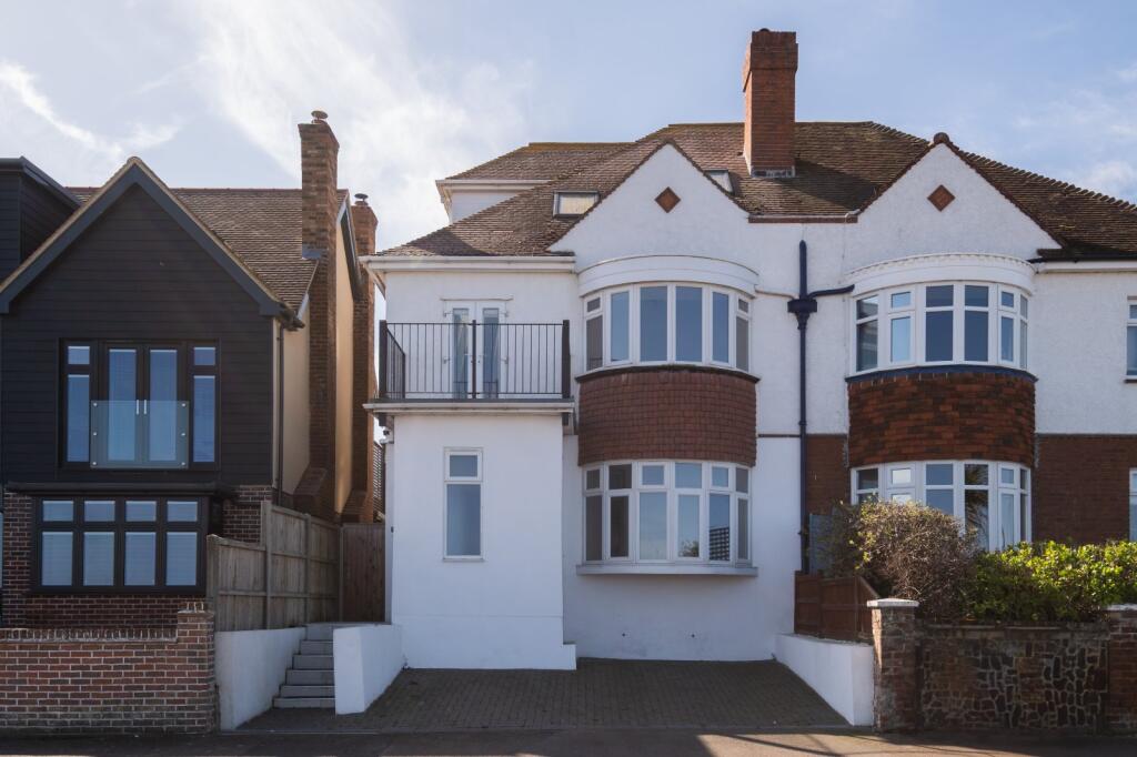 Main image of property: Western Esplanade, Herne Bay, Kent, CT6