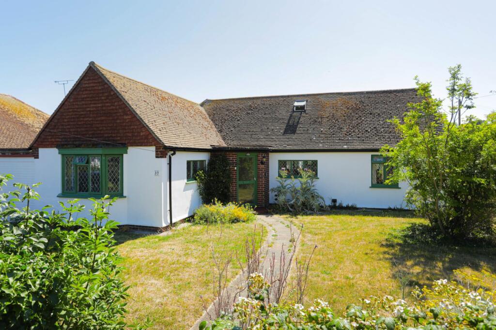 Main image of property: West Park Avenue, Margate, CT9