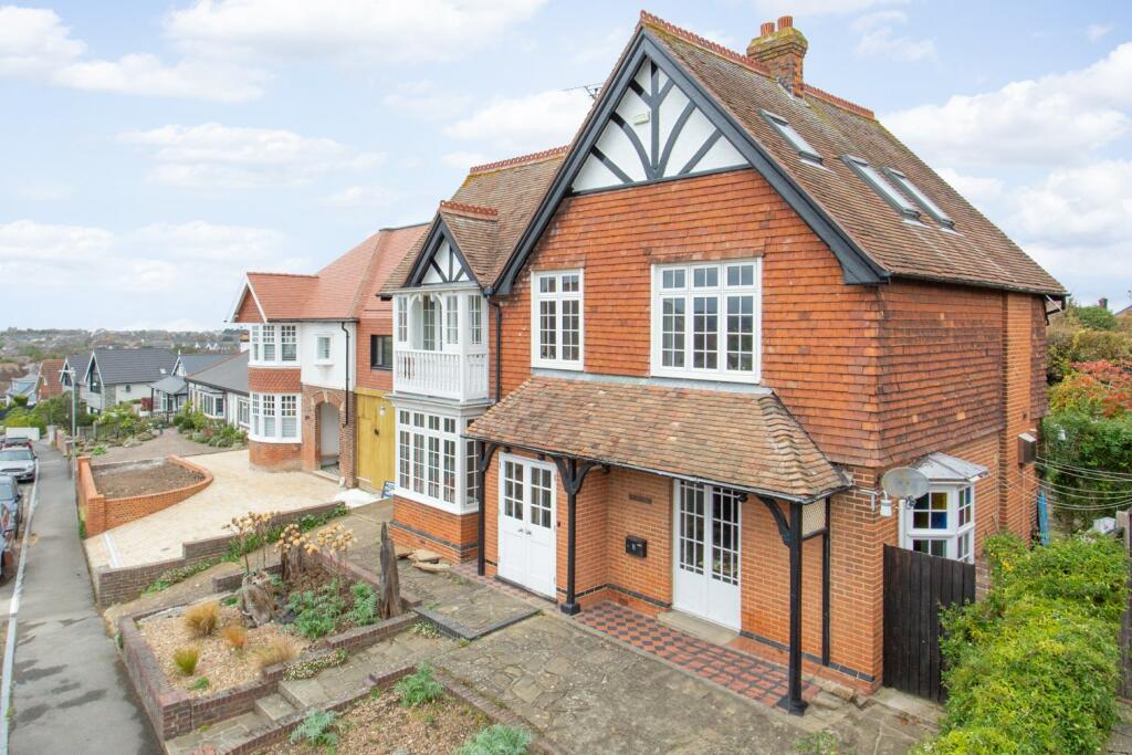 Main image of property: Queens Road, Whitstable, Kent, CT5