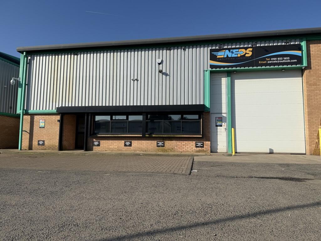 Main image of property: Unit 8, Octavian Way, Team Valley Trading Estate, Gateshead, NE11 0HZ