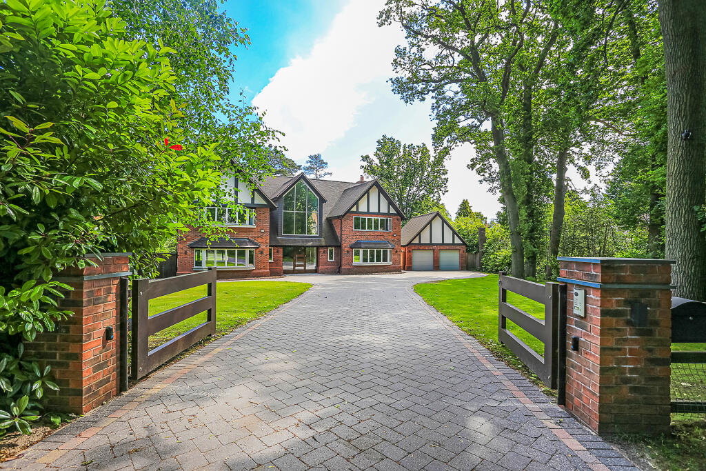 Additional property image - 21 The Crescent, Hampton-in-Arden, Solihull