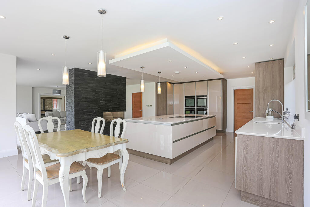 Additional property image - 21 The Crescent, Hampton-in-Arden, Solihull