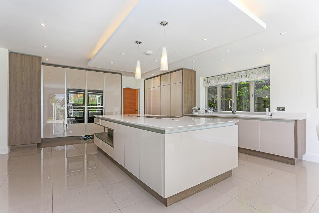 Additional property image - 21 The Crescent, Hampton-in-Arden, Solihull