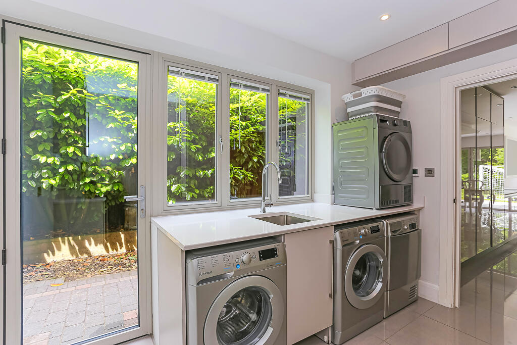 Additional property image - 21 The Crescent, Hampton-in-Arden, Solihull