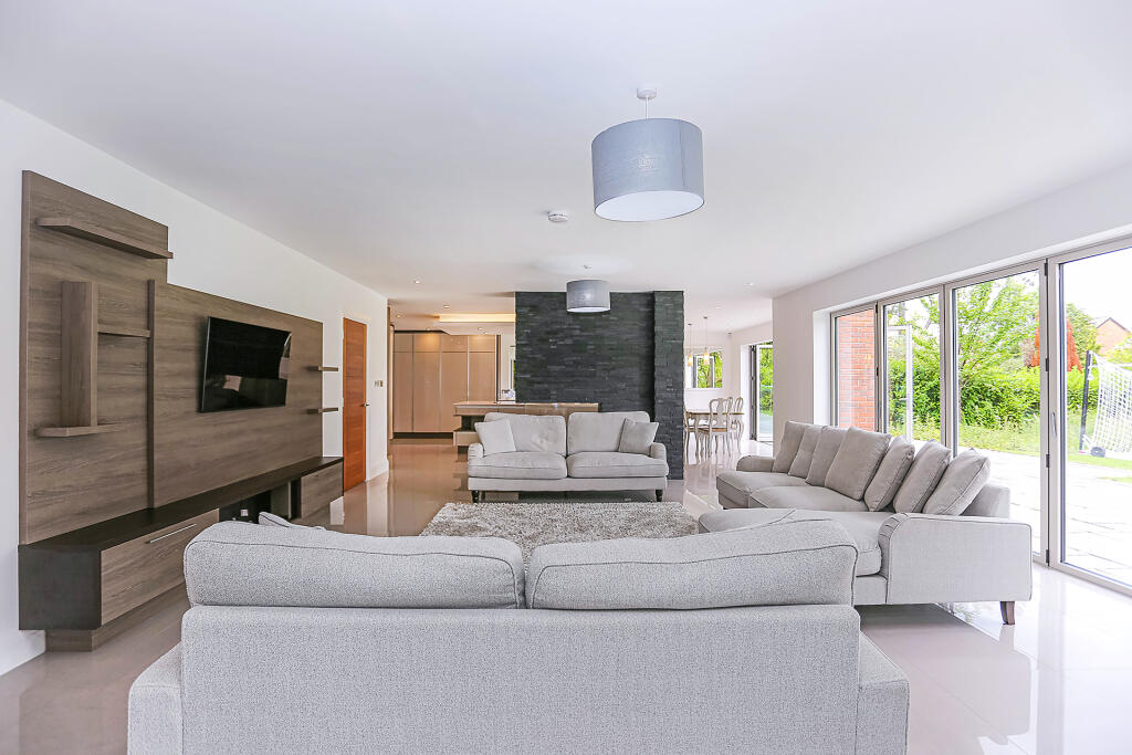 Additional property image - 21 The Crescent, Hampton-in-Arden, Solihull