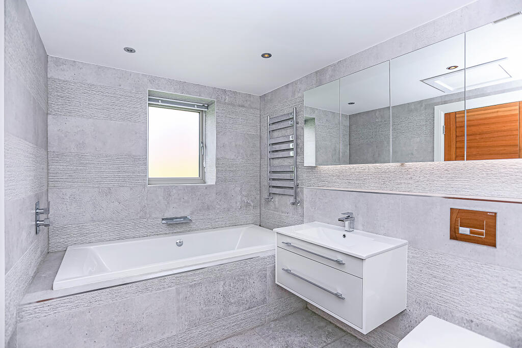 Additional property image - 21 The Crescent, Hampton-in-Arden, Solihull