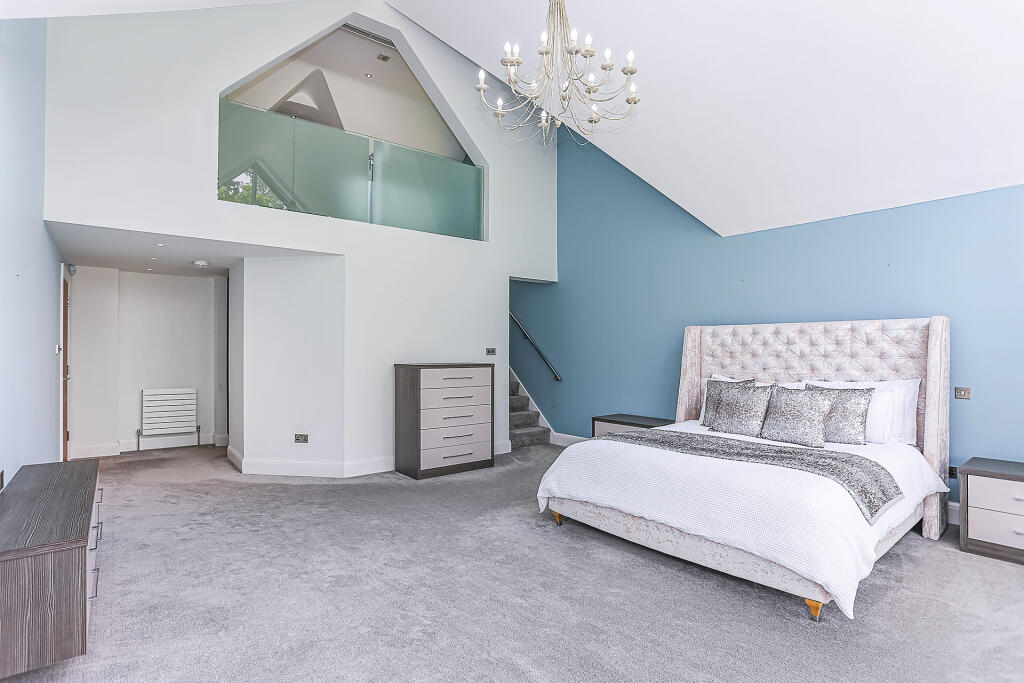 Additional property image - 21 The Crescent, Hampton-in-Arden, Solihull