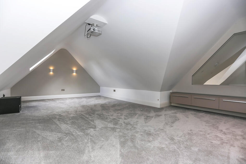 Additional property image - 21 The Crescent, Hampton-in-Arden, Solihull
