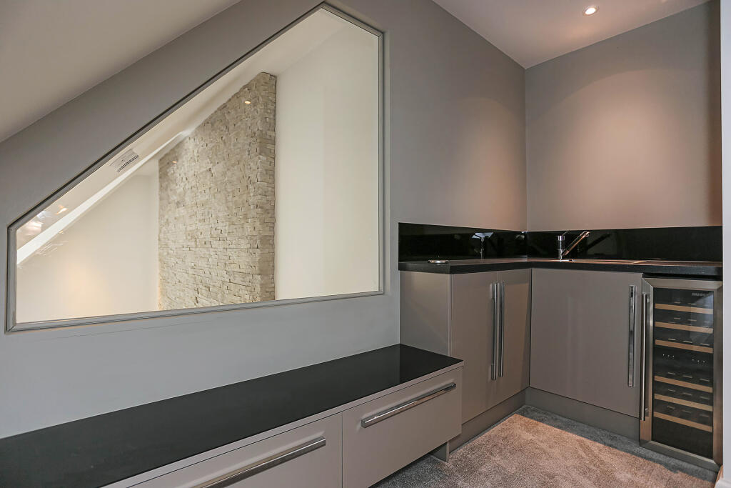 Additional property image - 21 The Crescent, Hampton-in-Arden, Solihull