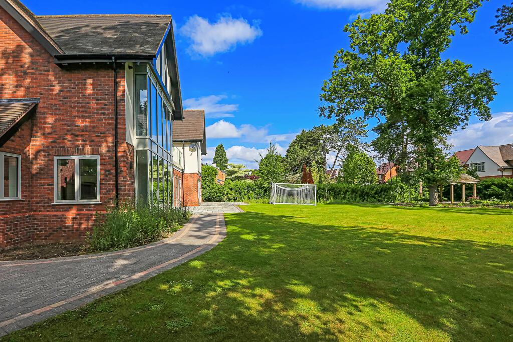 Additional property image - 21 The Crescent, Hampton-in-Arden, Solihull