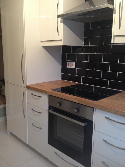 Main image of property: Newhaven Main Street, Edinburgh, EH6 4NQ