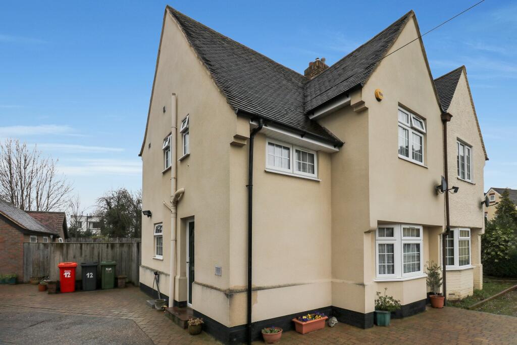 Main image of property: St. Georges Crescent, Cippenham, Berkshire, SL1 5PA