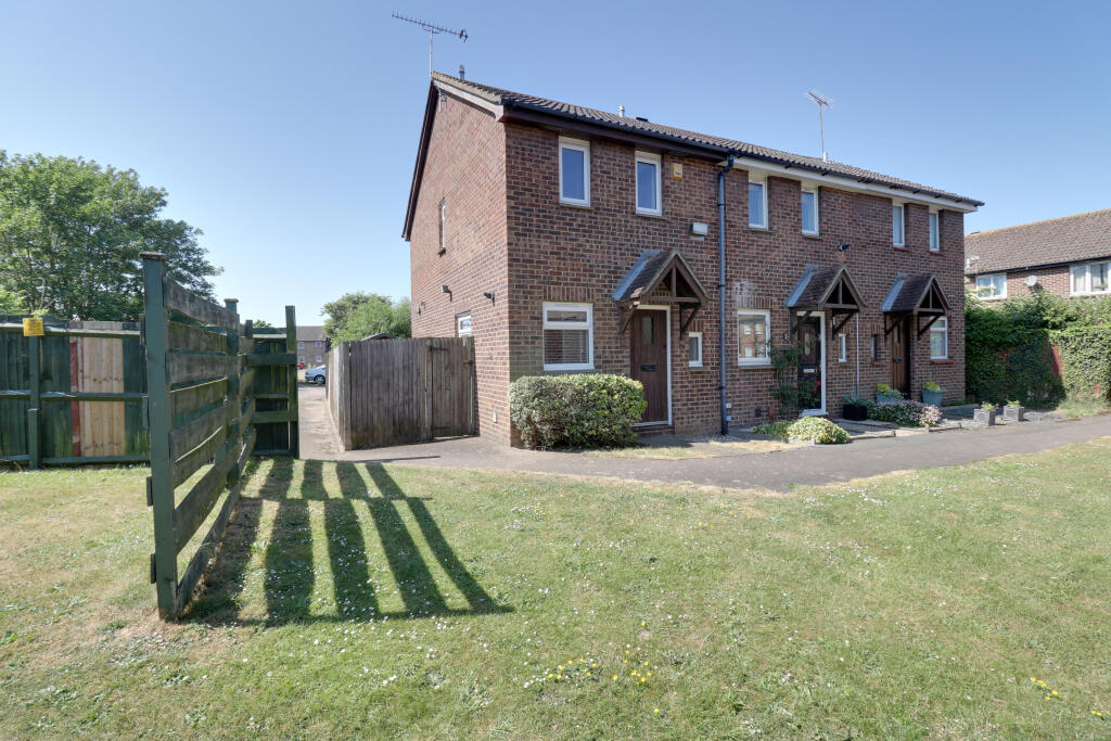 Main image of property: Fotheringay Gardens, Cippenham, Berkshire, SL1 5SP