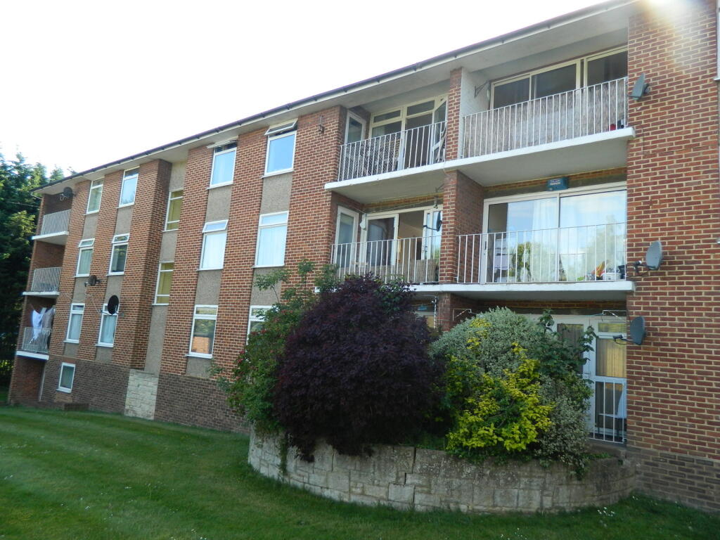 Main image of property: Sandringham Court, Burnham, Berkshire, SL1 6JU