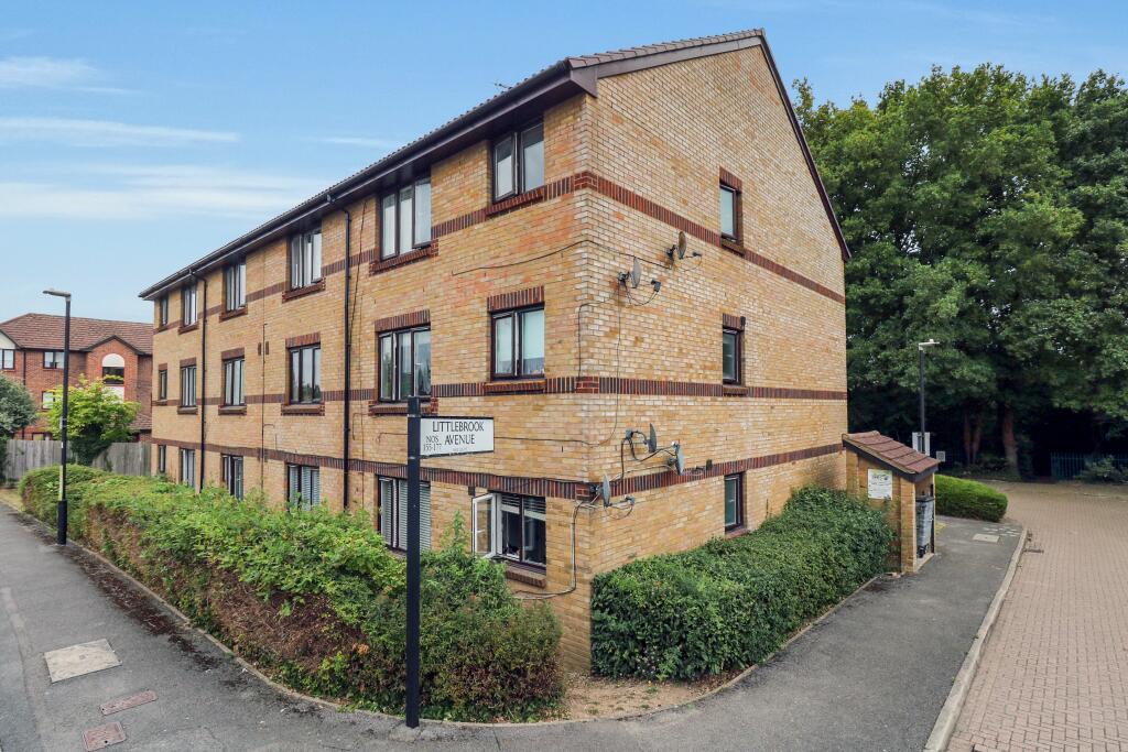 Main image of property: Littlebrook Avenue, Slough, Berkshire, SL2 2PE