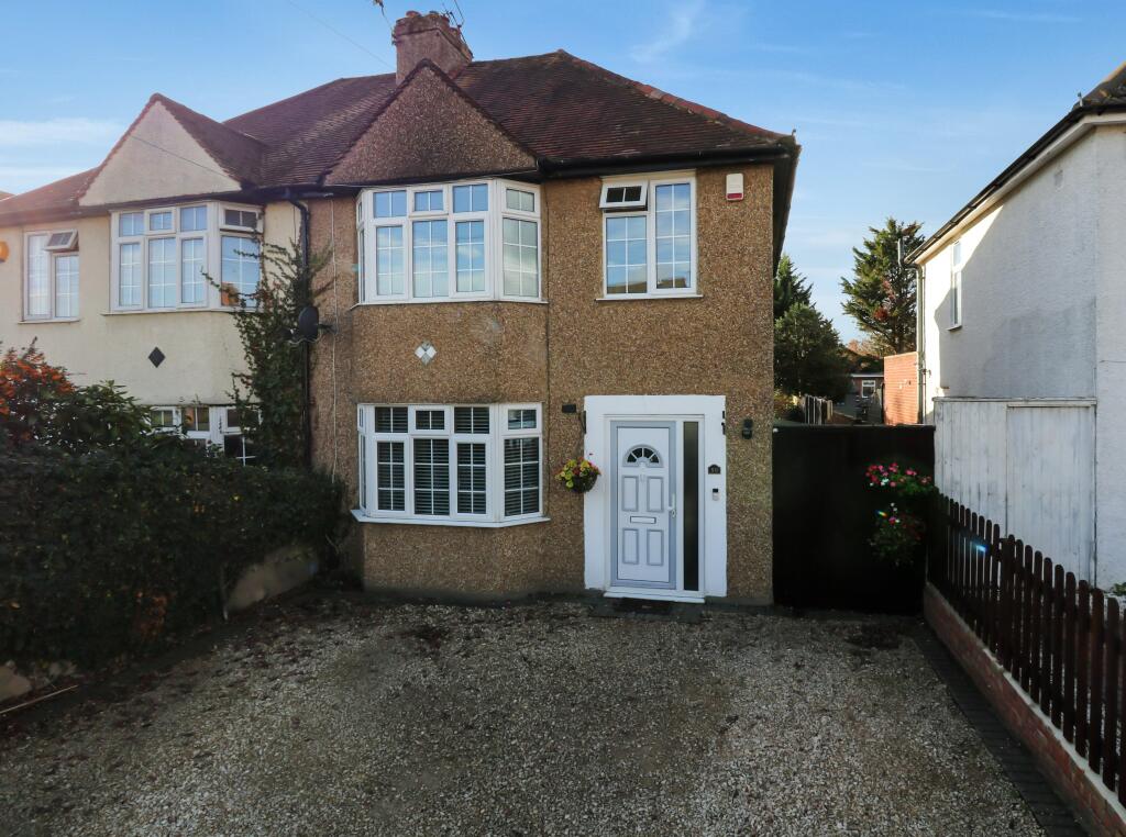 Main image of property: Chiltern Road, Burnham, Buckinghamshire, SL1 7NH