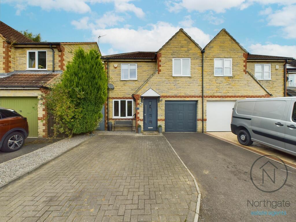 3 bedroom semi-detached house for sale in Foxglove Close, Newton ...