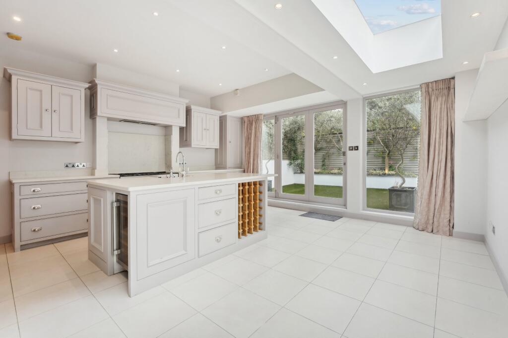 Main image of property: Leathwaite Road, London, SW11