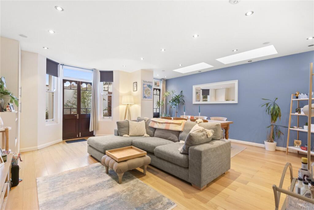 Main image of property: Barnard Road, London, SW11