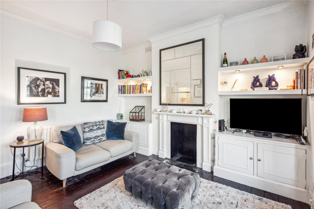 Main image of property: Clapham Common West Side, London, SW4