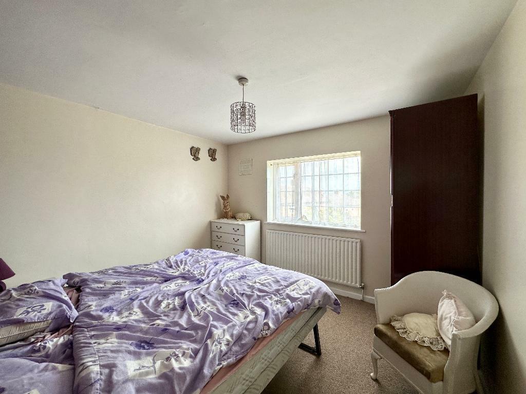 3 bedroom semidetached house for sale in Readshill, Clophill