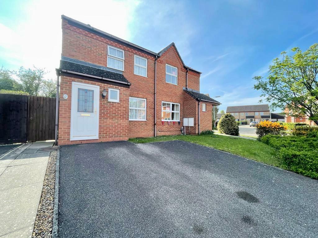 2 bedroom semidetached house for sale in Ravensburgh Close, Barton Le