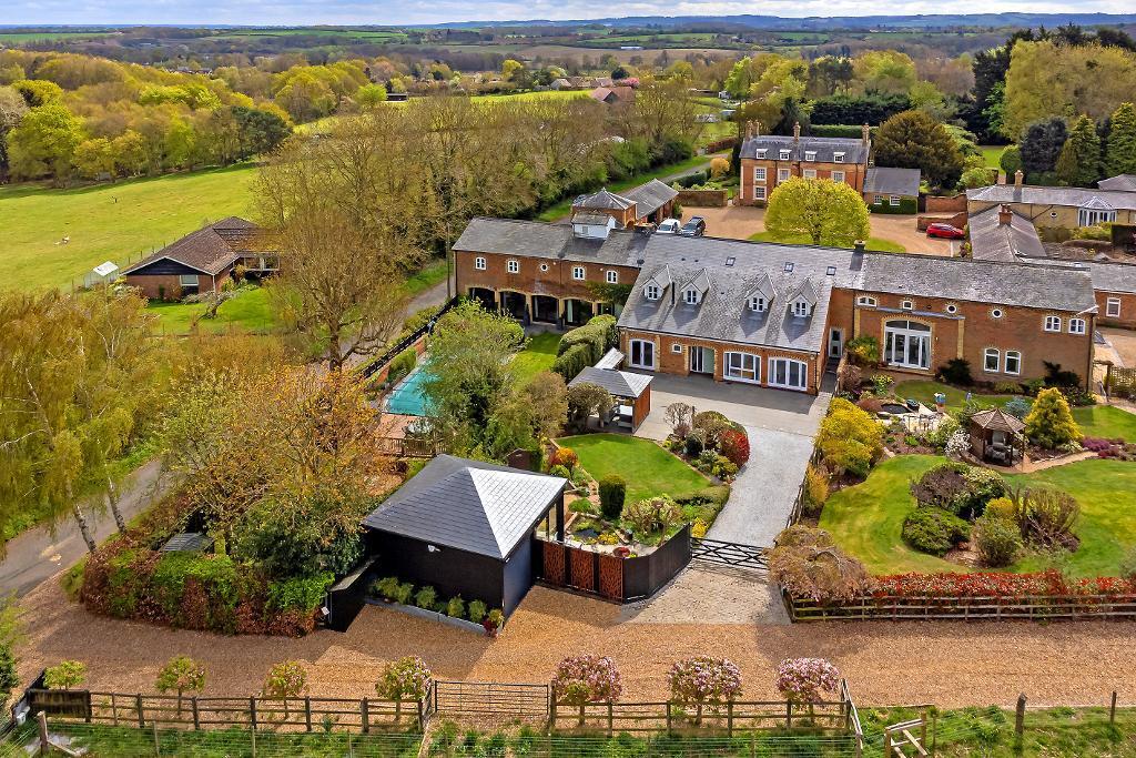 Main image of property: Kiln Lane, Clophill, Bedfordshire, MK45 4DA