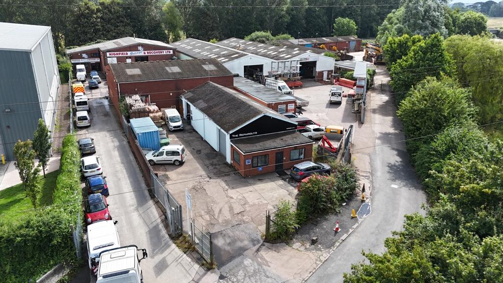 Main image of property: 4 Grace Road South, Marsh Barton Trading Estate, Exeter, Devon, EX2 8QE