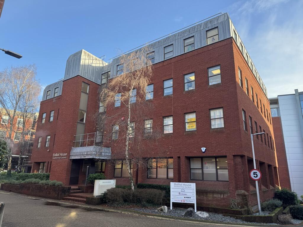 Main image of property: 1st Floor (RHS), Balliol House, Southernhay Gardens, Exeter, EX1 1NP