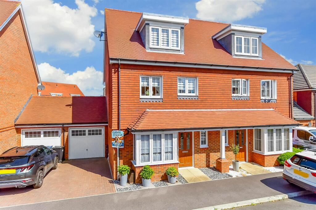 Main image of property: Sonning Crescent, Bognor Regis, West Sussex