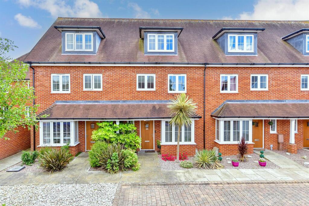 Main image of property: Shaw Gardens, Bognor Regis, West Sussex