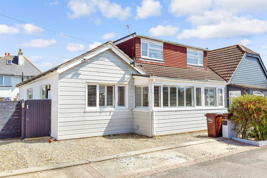 Main image of property: Tuscan Avenue, Middleton-On-Sea, West Sussex