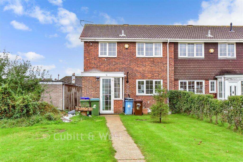 Main image of property: The Hartings, Felpham, Bognor Regis, West Sussex