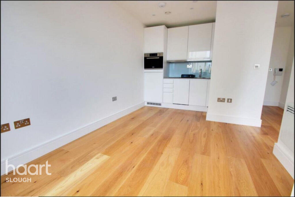 Main image of property: High Street, Slough