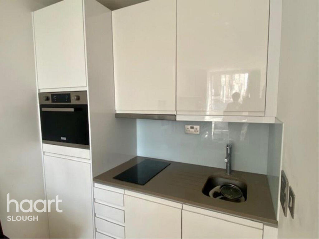 Main image of property: High Street, Slough