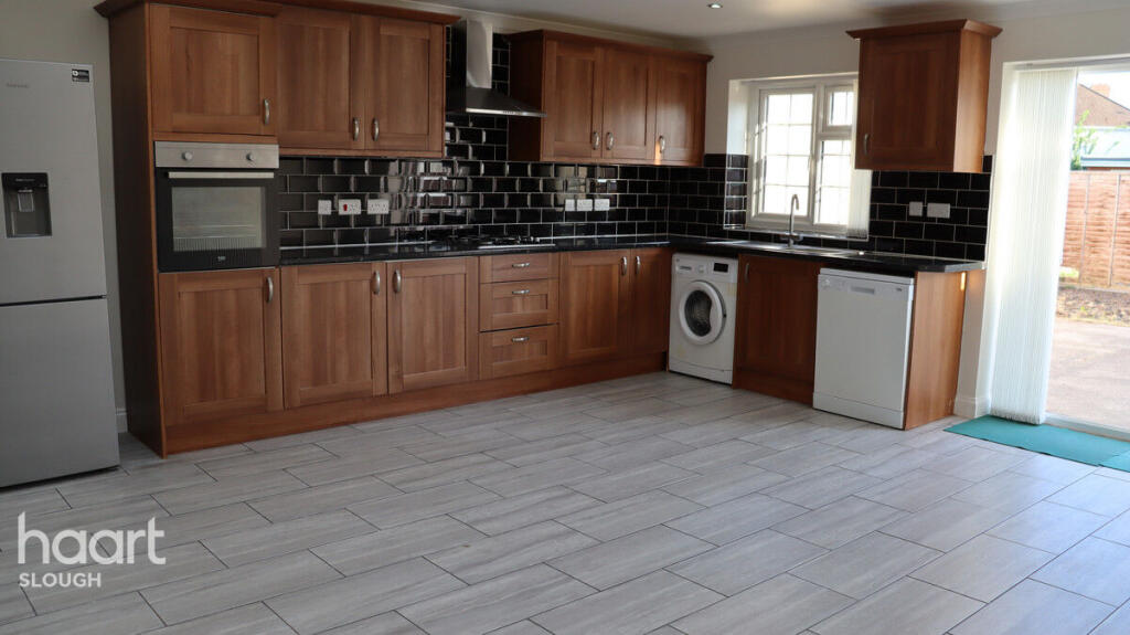 Main image of property: St Pauls Avenue, Slough