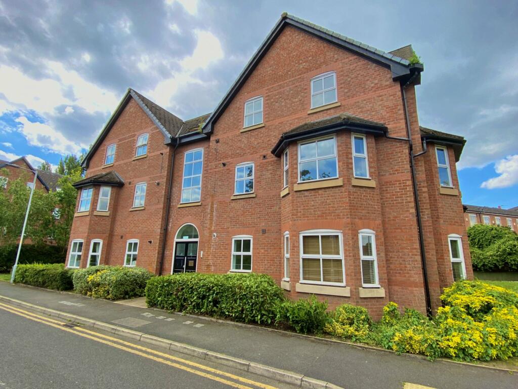2 bedroom flat for rent in Olive Shapley Avenue, Didsbury, Manchester, M20