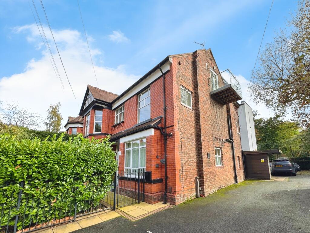 Main image of property: Moorfield Road, West Didsbury, Manchester, M20