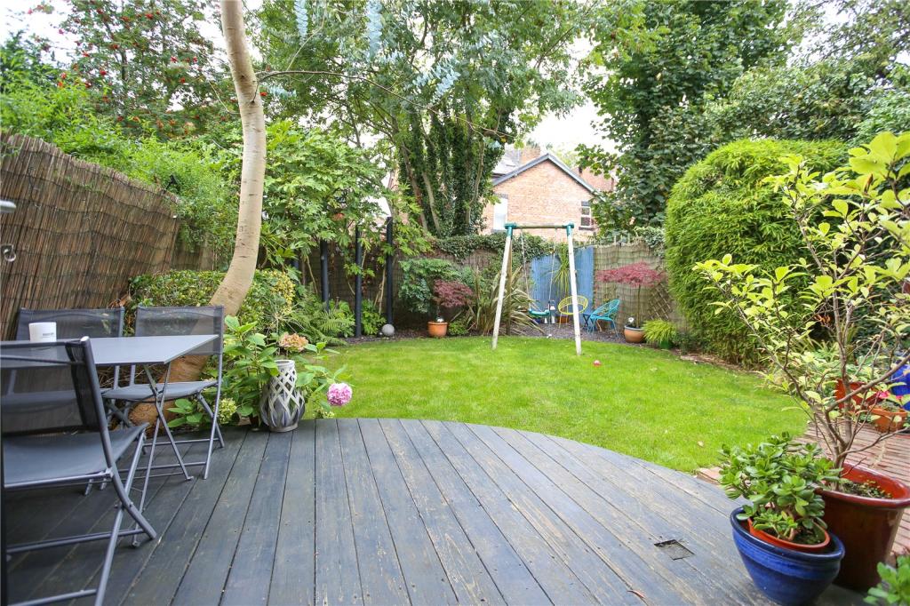 5 bedroom semidetached house for sale in Old Lansdowne Road, West
