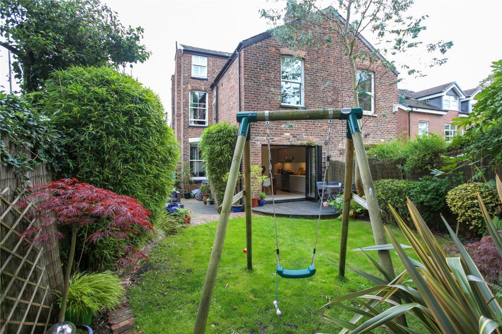 5 bedroom semidetached house for sale in Old Lansdowne Road, West