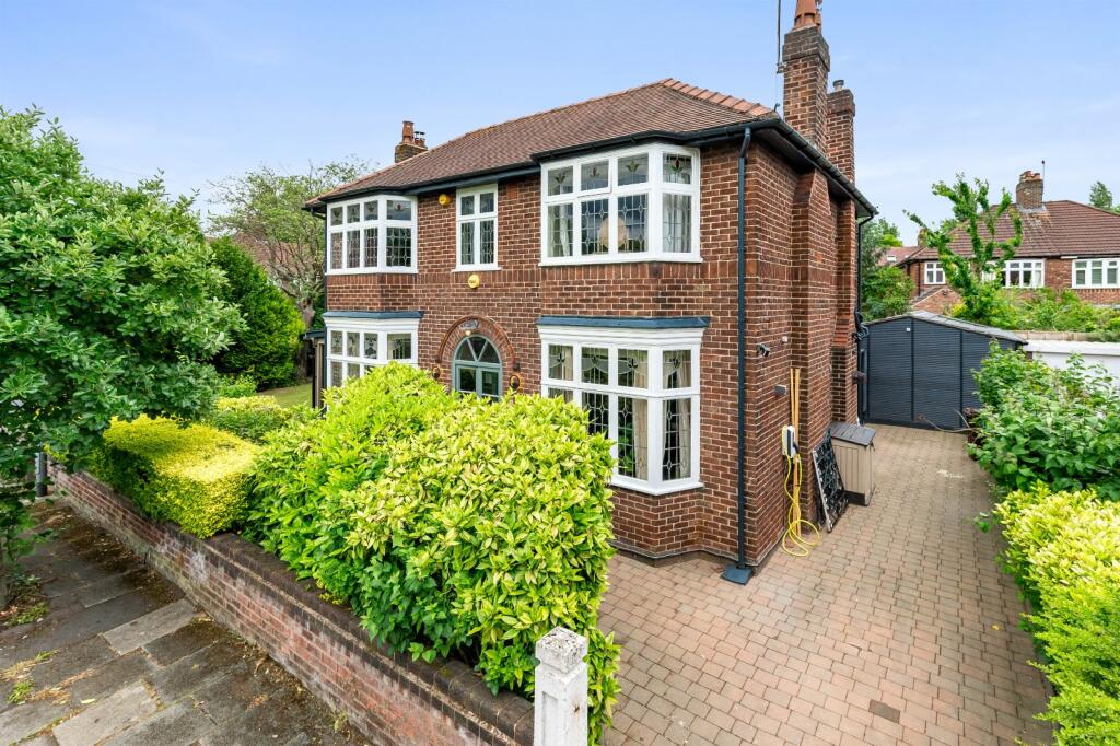 Main image of property: Brooklawn Drive, Didsbury, Manchester, M20