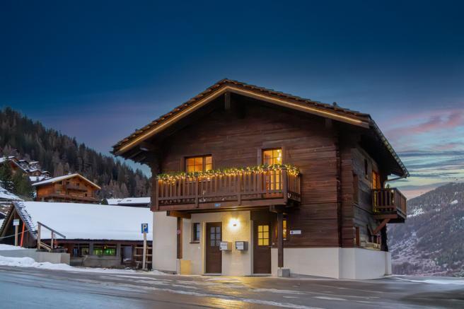 Main image of property: Valais, Grimentz