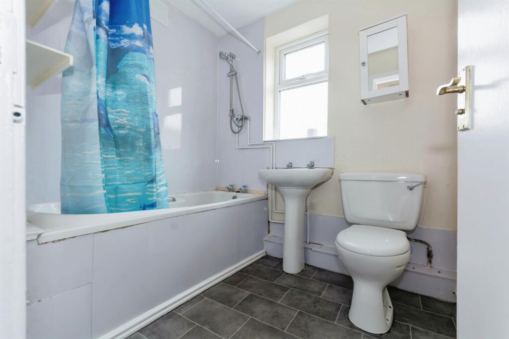 Additional property image - Stonehouse Lane, Quinton, BIRMINGHAM