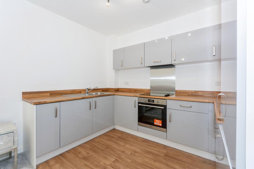 Additional property image - New House Farm Drive, BIRMINGHAM