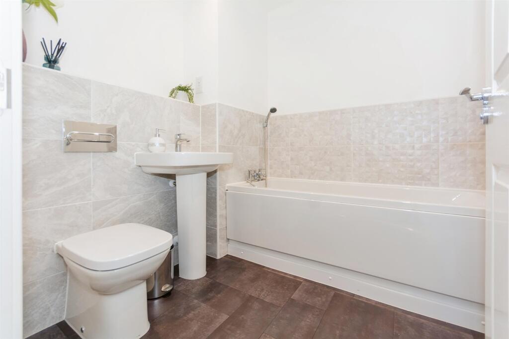 Additional property image - New House Farm Drive, BIRMINGHAM