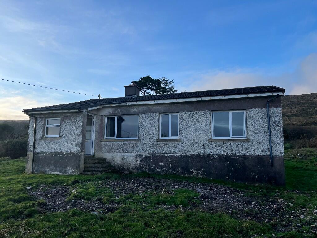 3 bedroom detached house for sale in Waterville, Kerry, Ireland