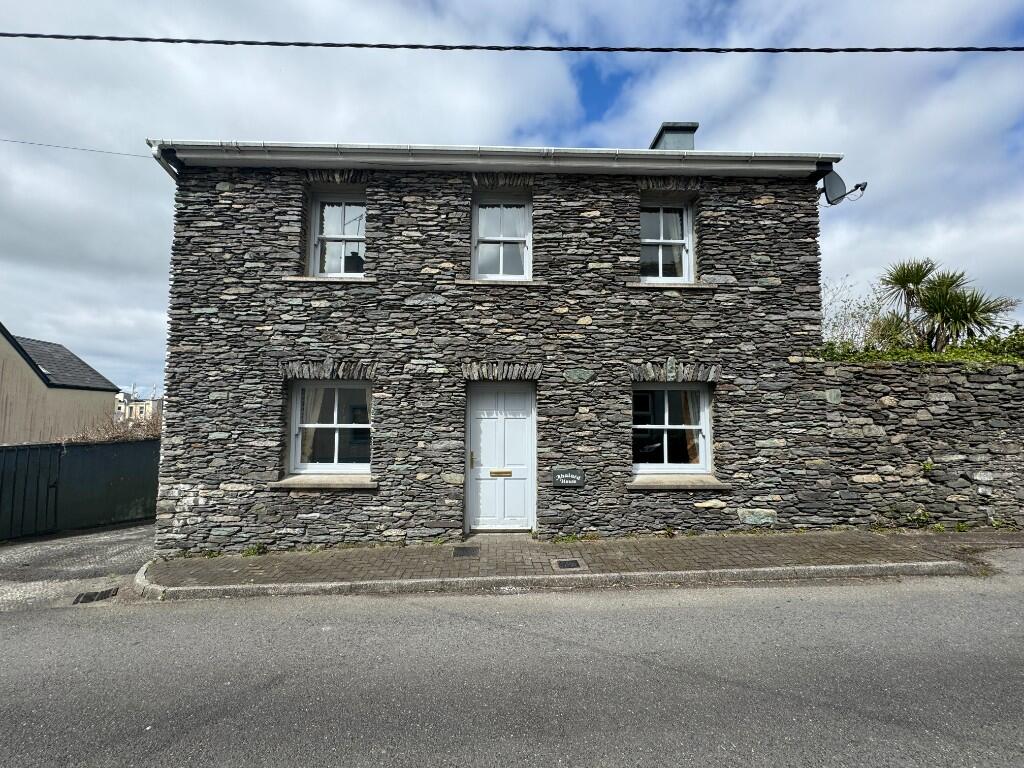 Main image of property: Cahirciveen, Kerry