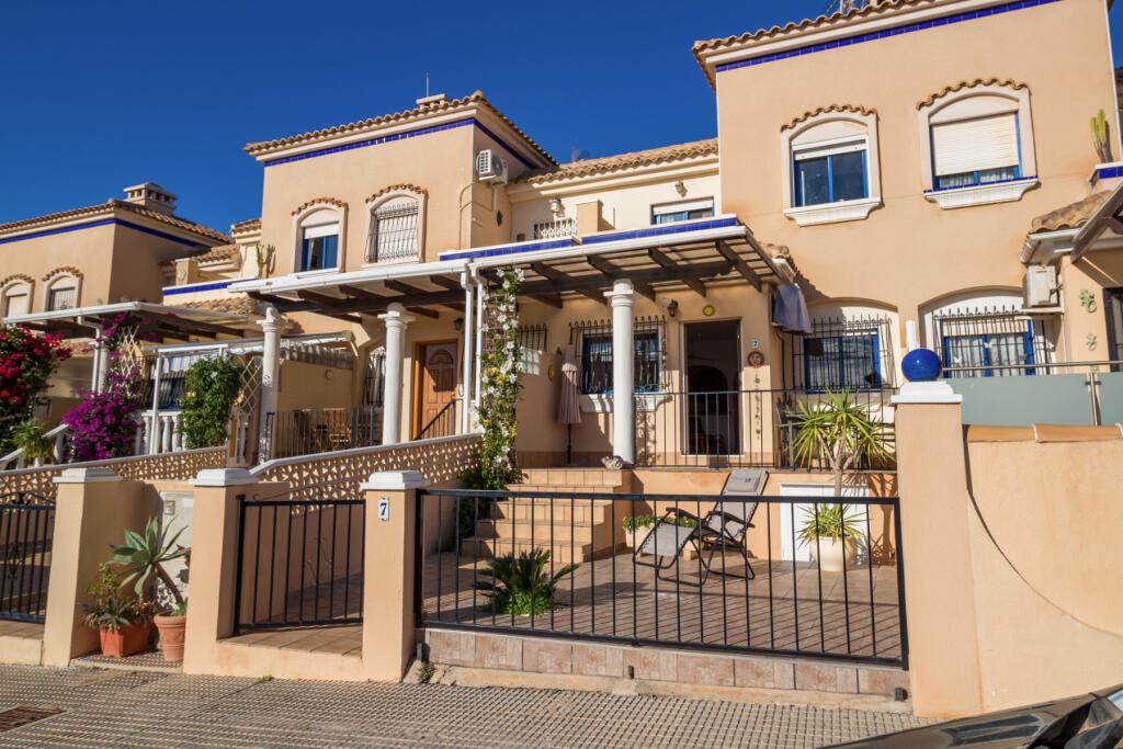 Main image of property: Valencia, Alicante, La Zenia
